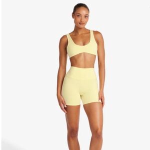 CSB SERENITY SCRUNCH SHORTS 5"